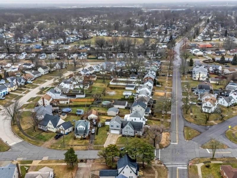 235 Euclid Avenue , Lorain, OH 44052 Photo 47