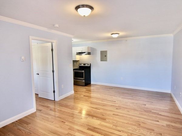 14 Arizona Terrace, Unit 5, Arlington, MA 02474