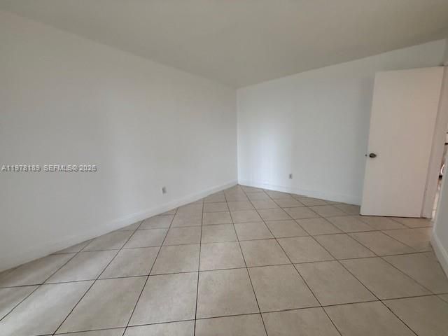 1801 S Treasure Dr, Unit 101, North Bay Village, FL 33141 Photo