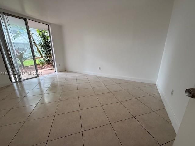 1801 S Treasure Dr, Unit 101, North Bay Village, FL 33141 Photo
