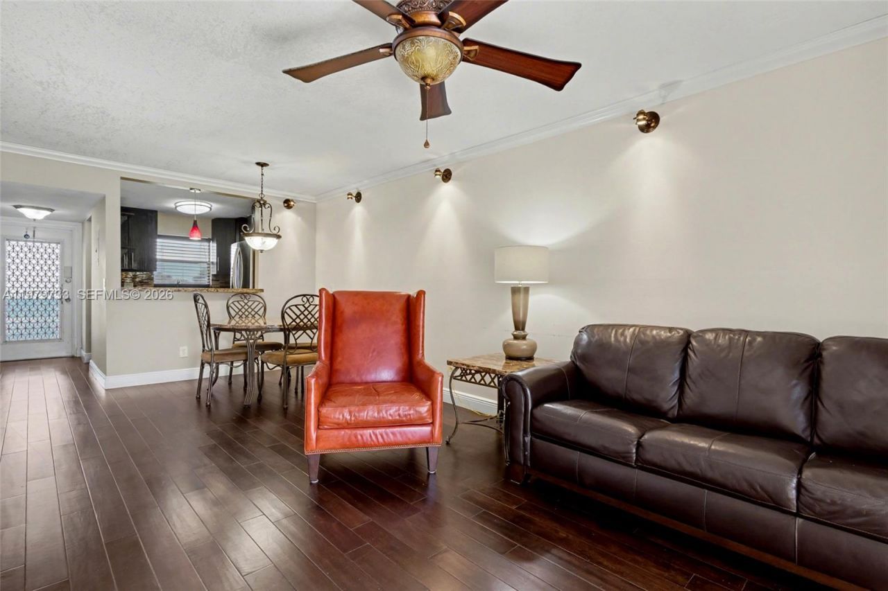 6650 Royal Palm Blvd, Unit 204C, Margate, FL 33063 Photo