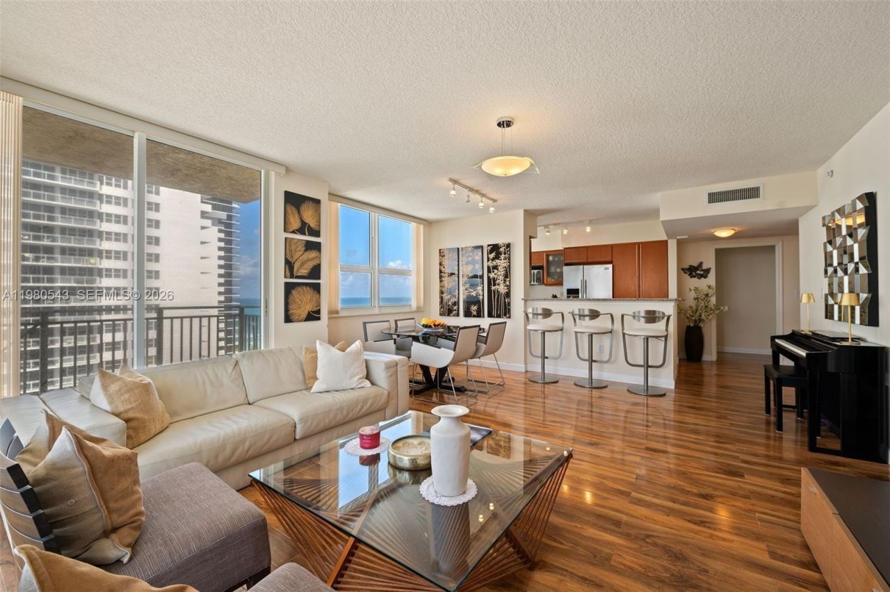 2080 S Ocean Dr, Unit 1402, Hallandale Beach, FL 33009 Photo
