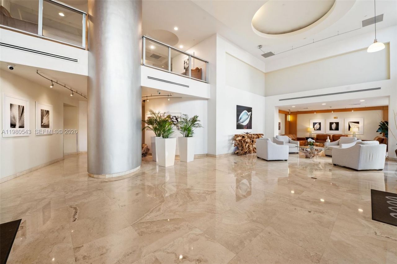 2080 S Ocean Dr, Unit 1402, Hallandale Beach, FL 33009 Photo