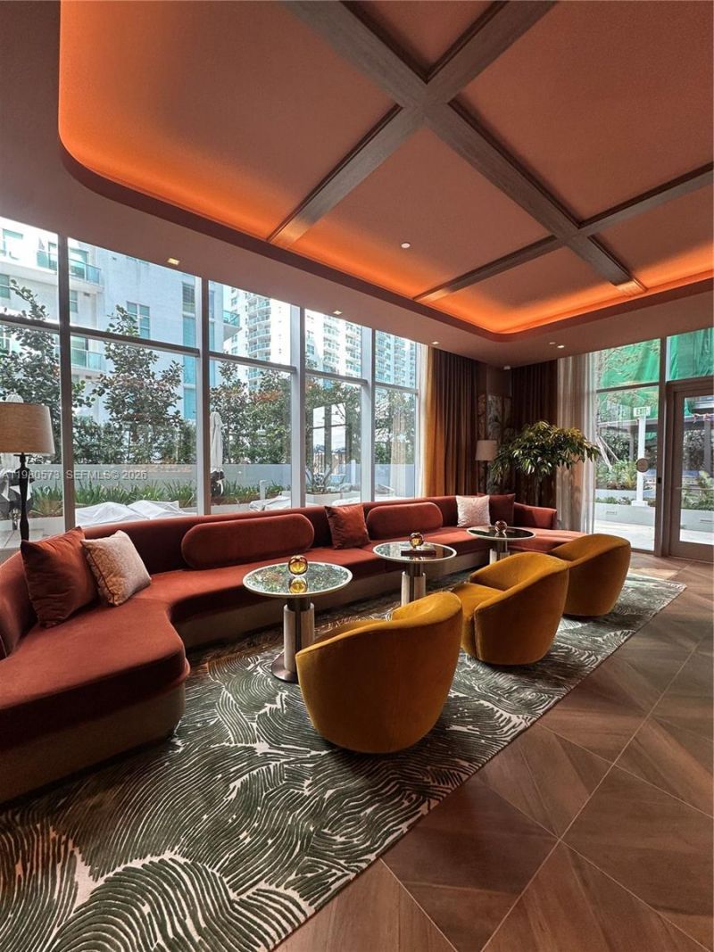 77 SE 5th St, Unit 1514, Miami, FL 33131 Photo