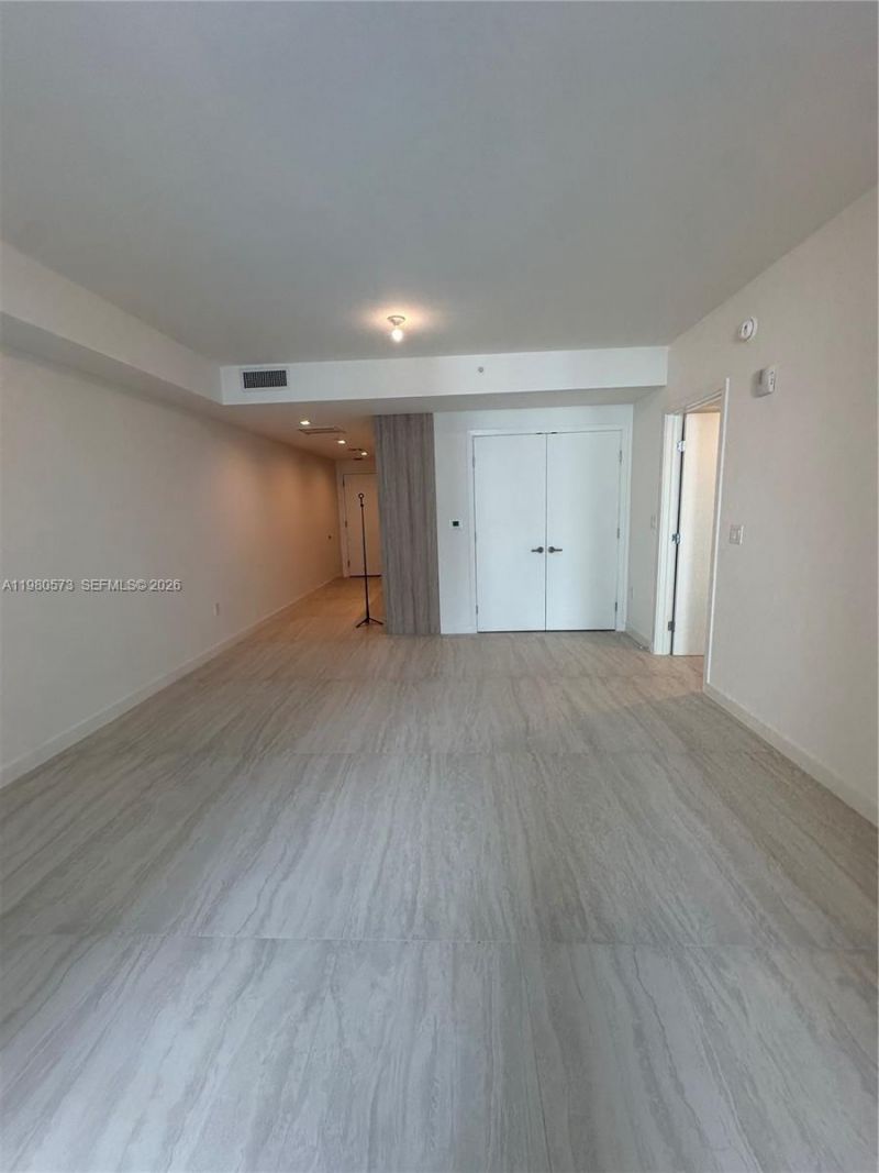 77 SE 5th St, Unit 1514, Miami, FL 33131 Photo