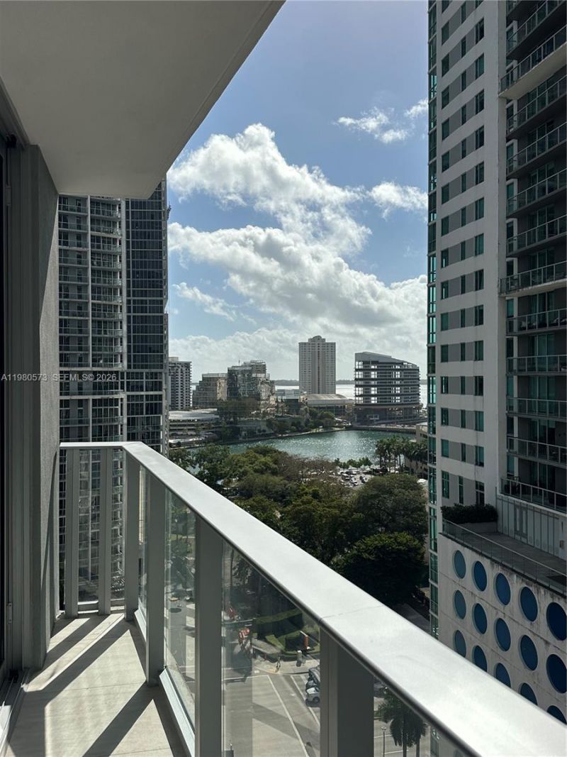 77 SE 5th St, Unit 1514, Miami, FL 33131 Photo
