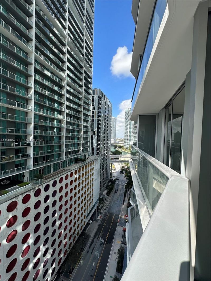 77 SE 5th St, Unit 1514, Miami, FL 33131 Photo