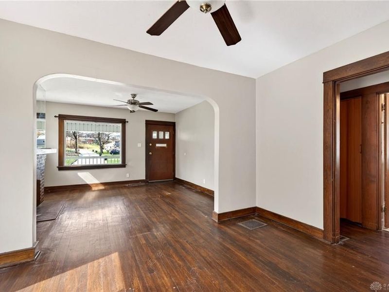 214 Geneva Road, Dayton, OH 45417 Photo 11