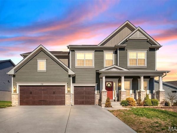 228 Carlton Point Drive, Wentzville, MO 63385