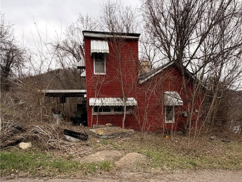 274 Lombardy Heights, Bridgeport, OH 43912 Photo 4