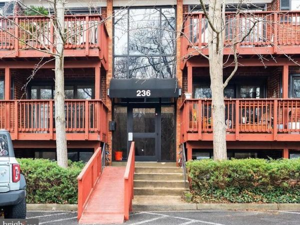 236 W TAYLOR RUN PARKWAY, Unit 4, ALEXANDRIA, VA 22314