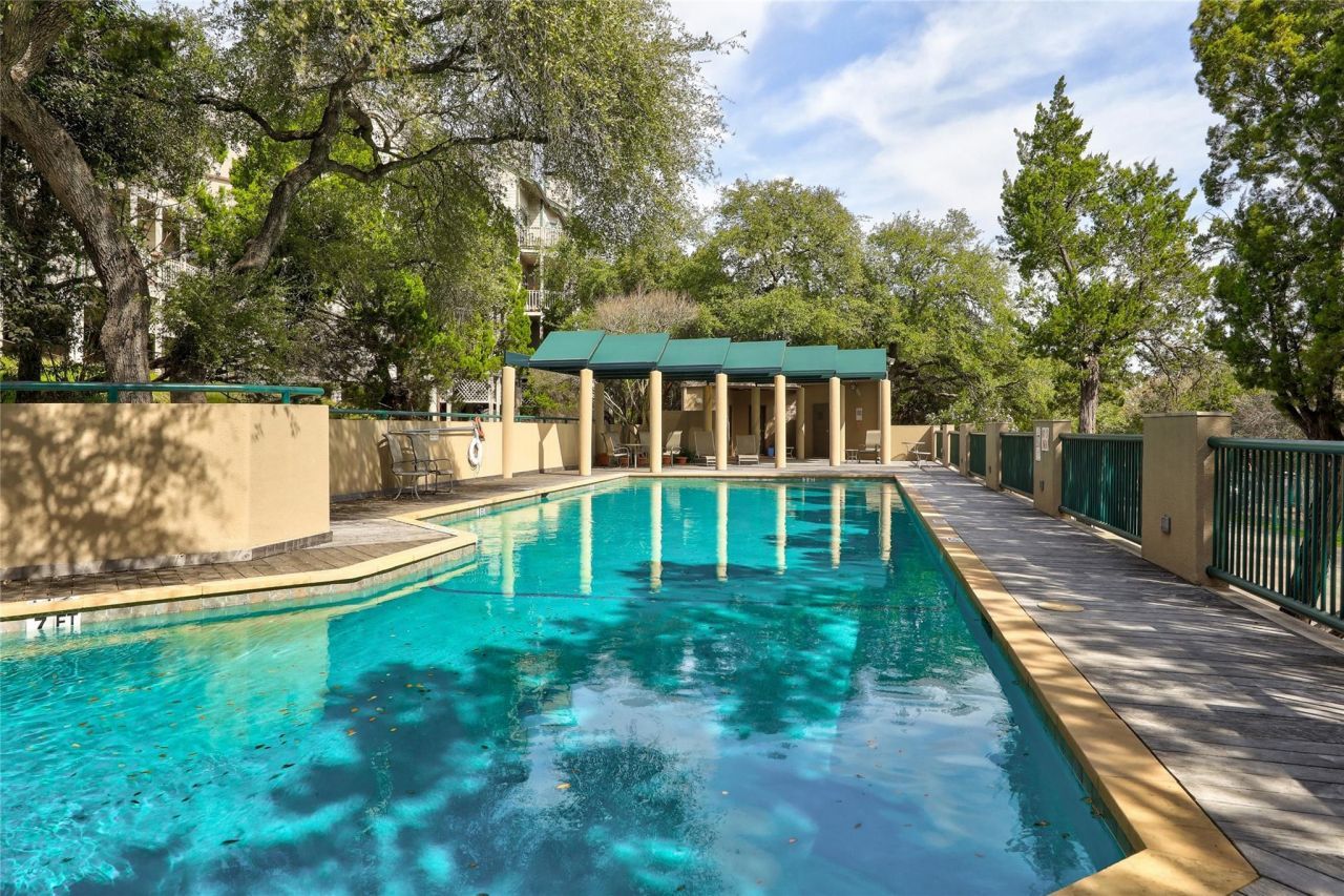 1735 Spyglass Dr, Unit 117, Austin, TX 78746 Main Photo