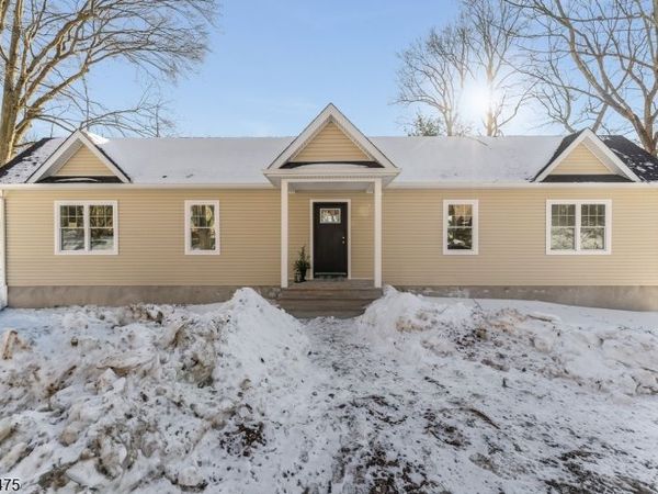 48 Northwood Dr, High Bridge, NJ 08829