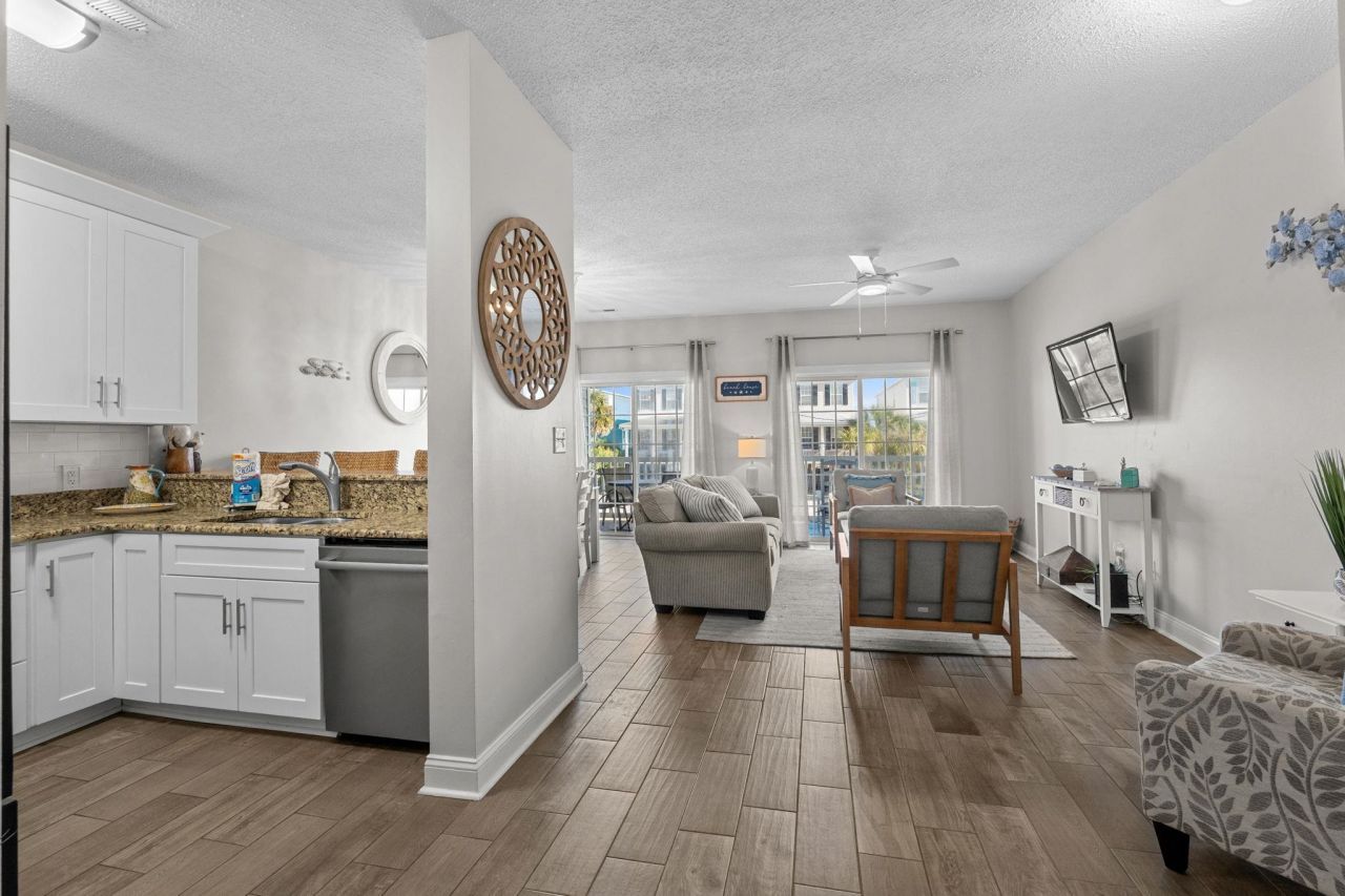 1020 S Ocean Blvd. Photo 11