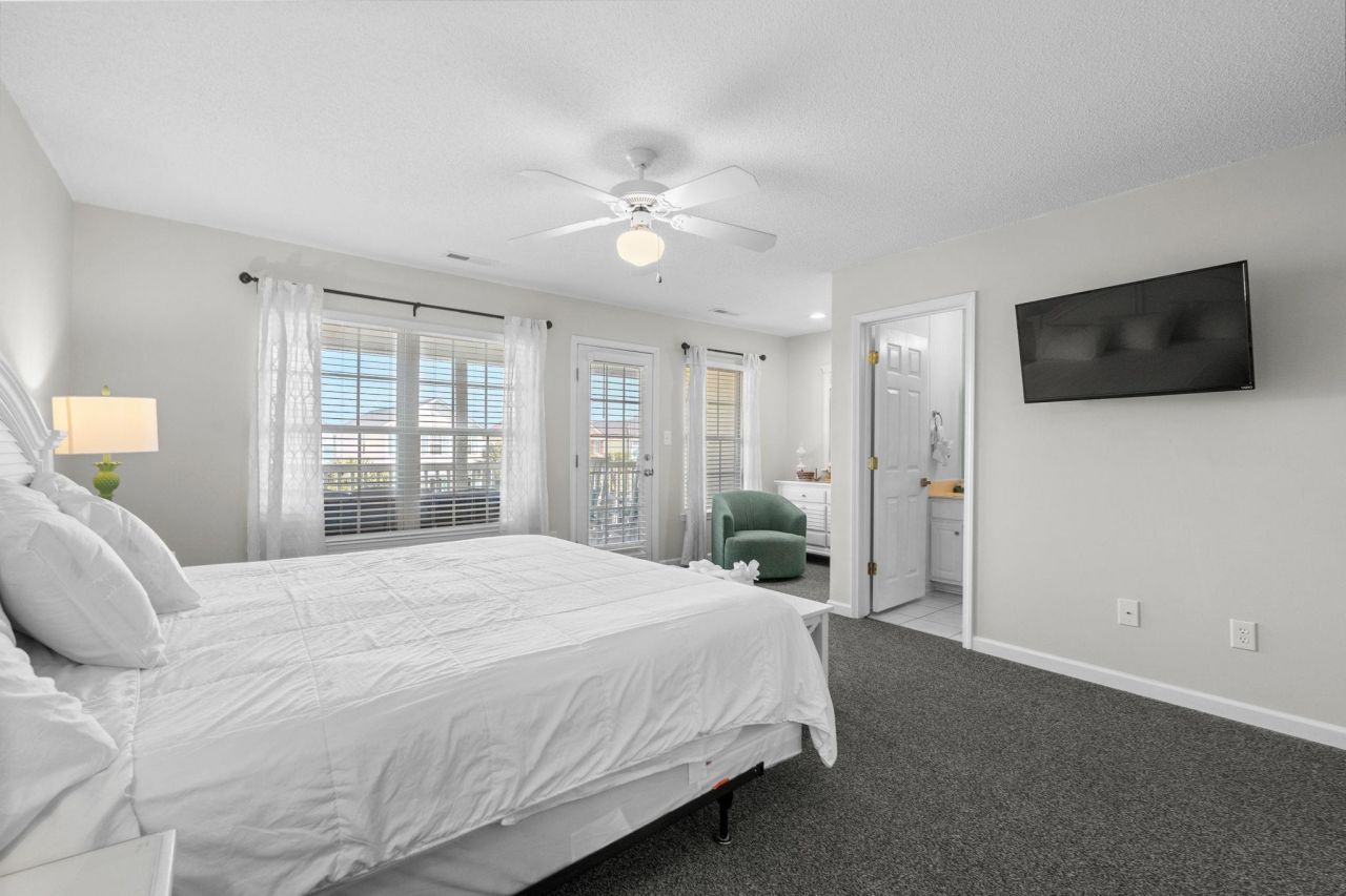 1020 S Ocean Blvd. Photo 34