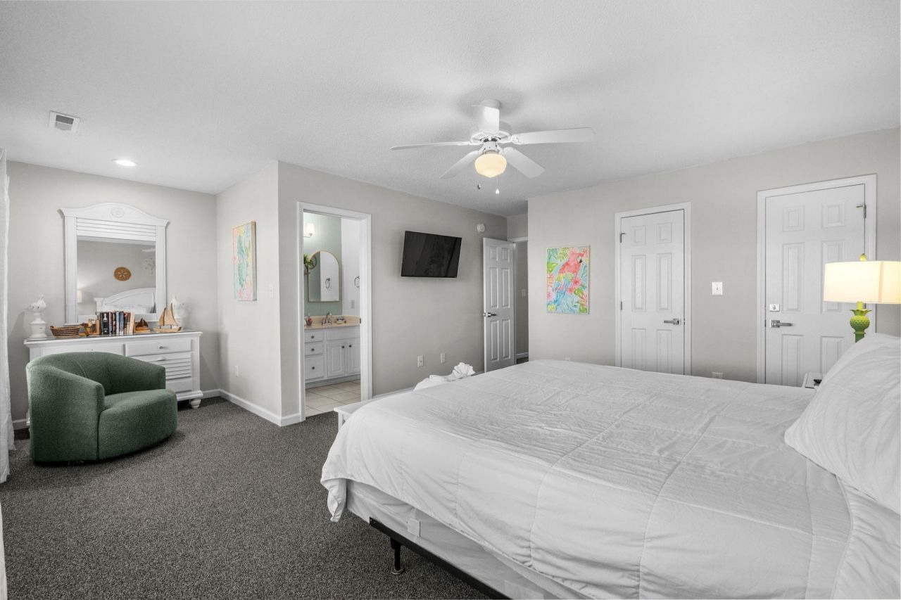 1020 S Ocean Blvd. Photo 35