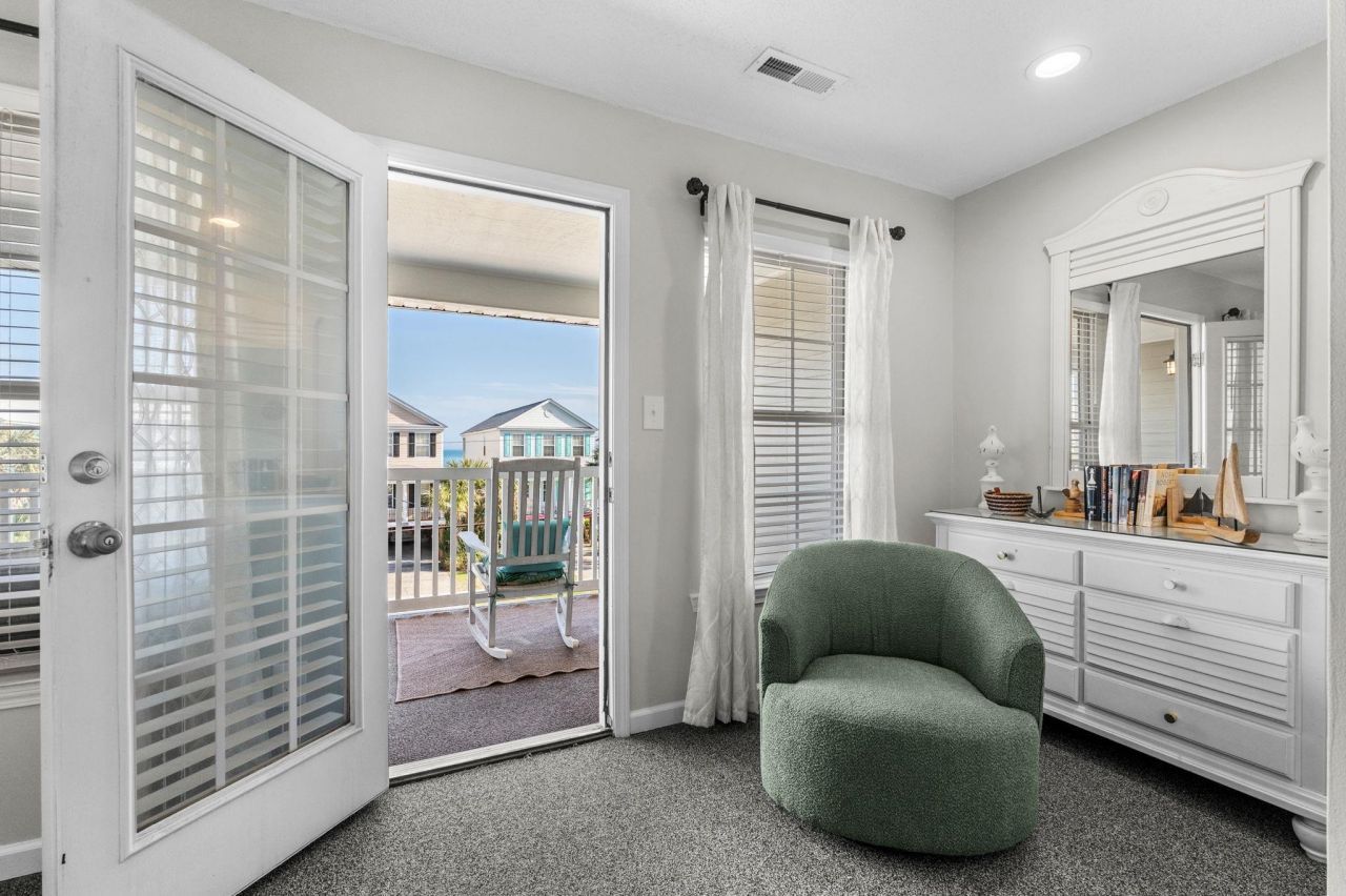 1020 S Ocean Blvd. Photo 36