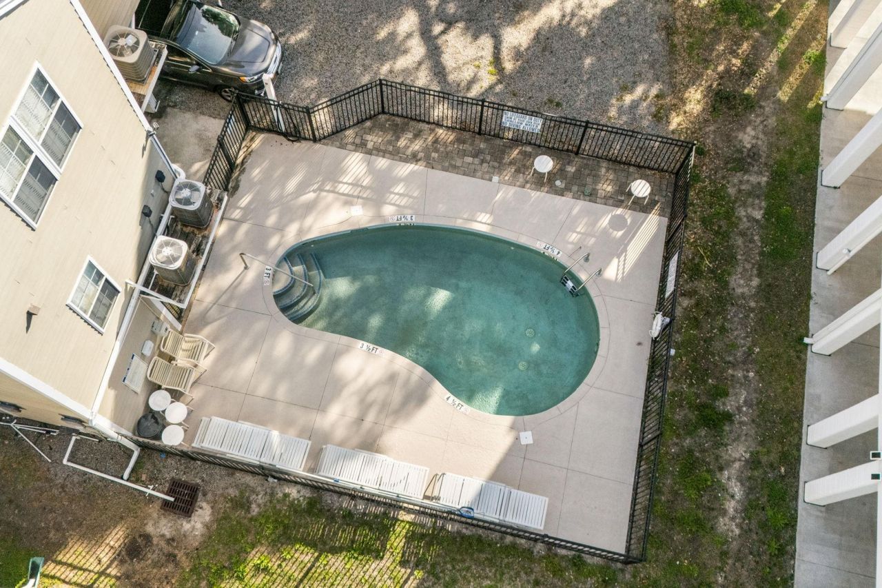 1020 S Ocean Blvd. Photo 47