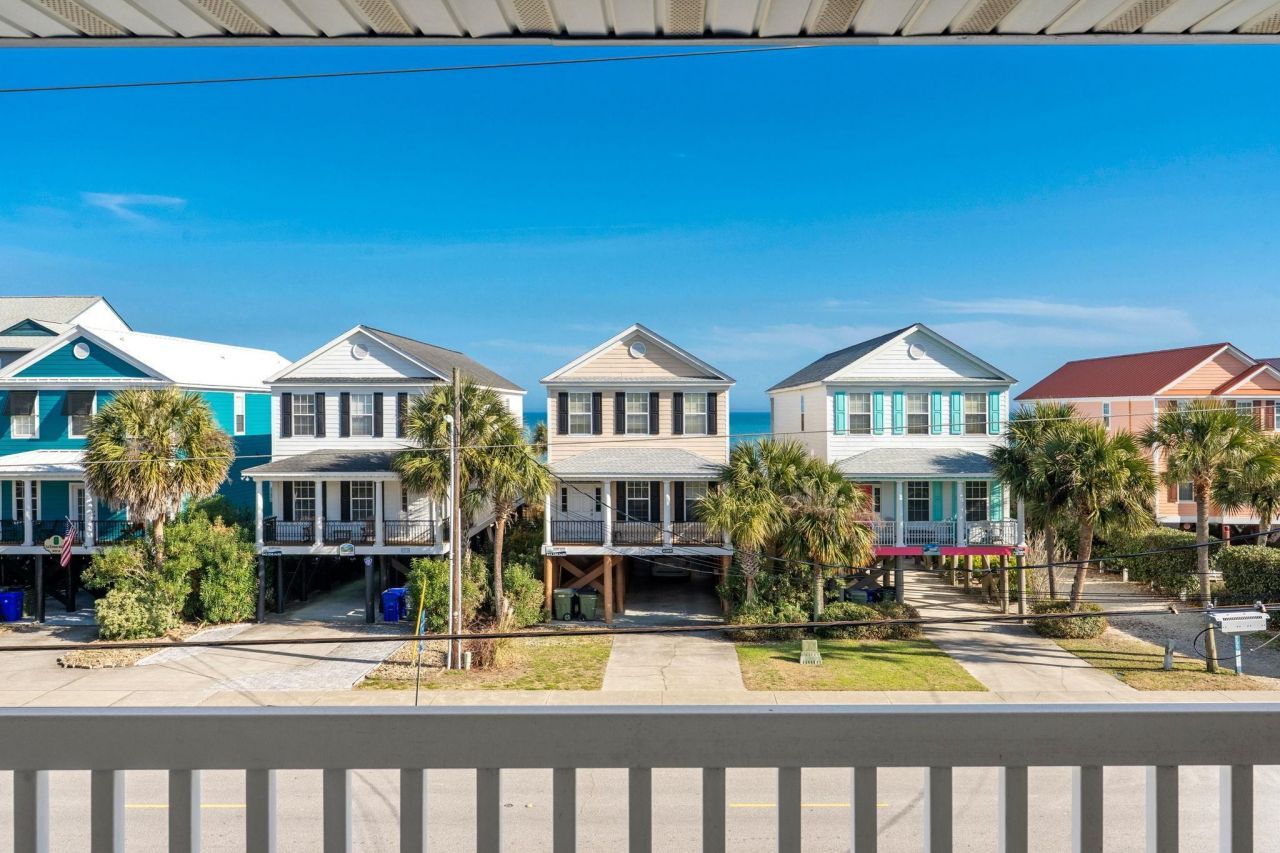 1020 S Ocean Blvd. Photo 6