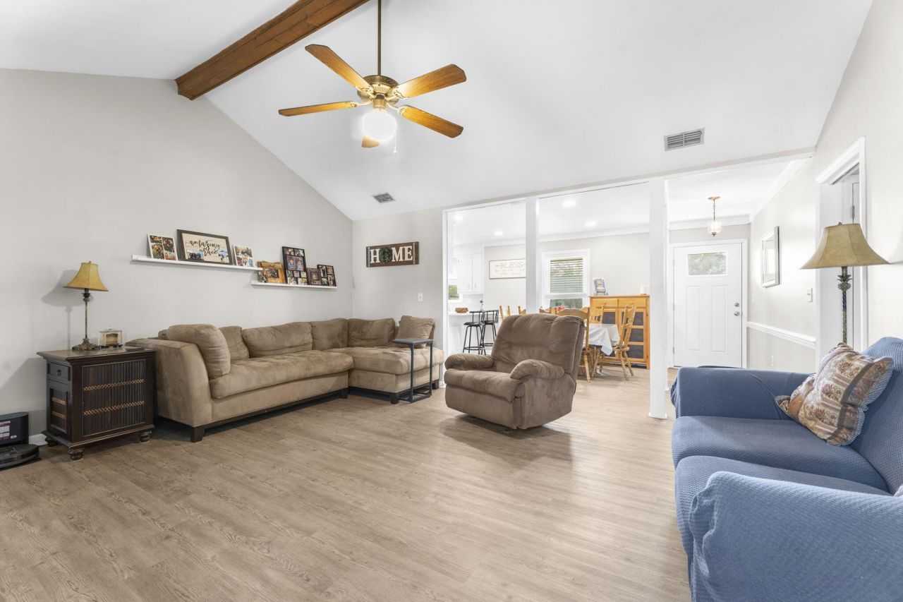 411 Indian Drive Photo 12