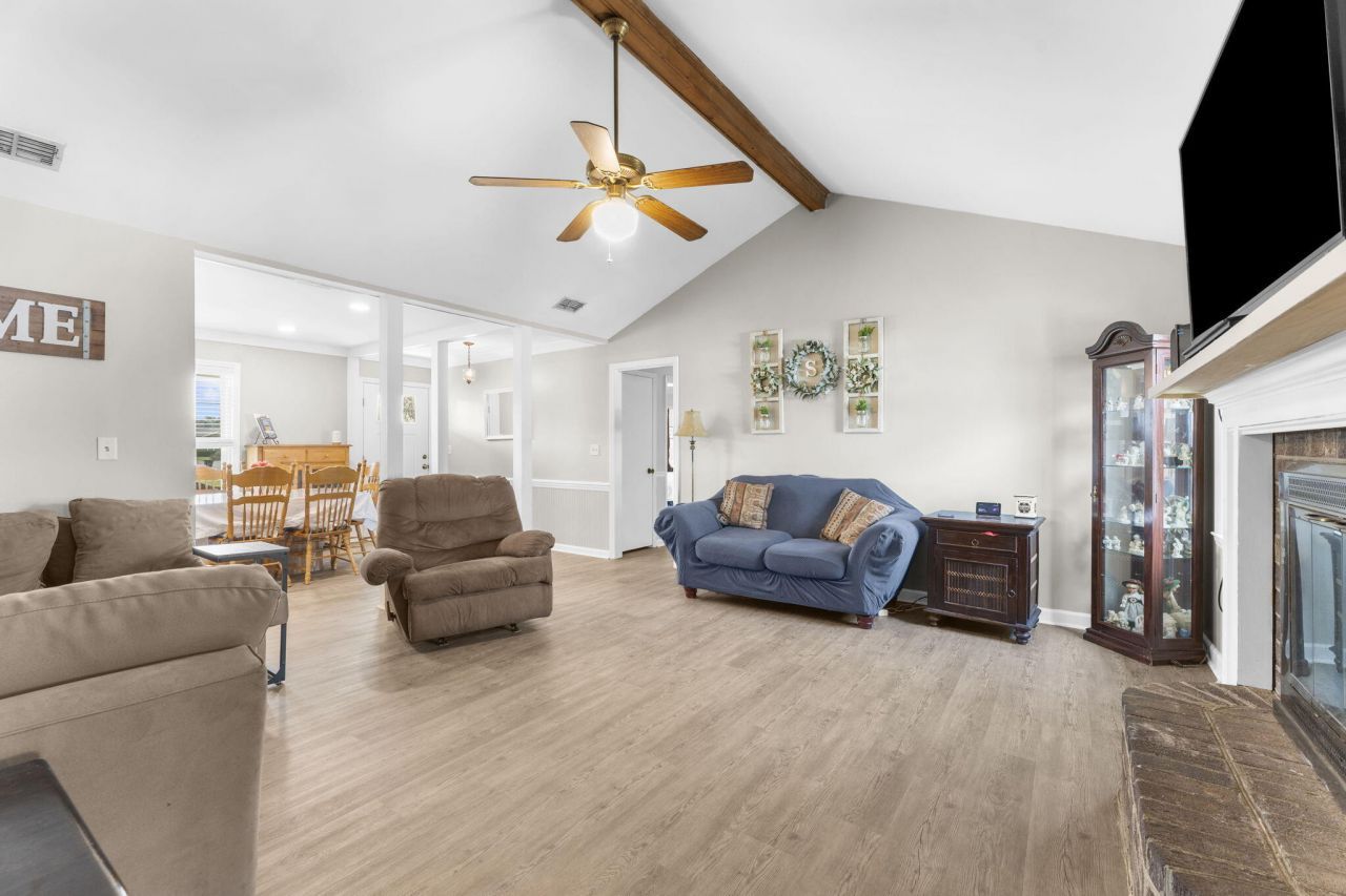 411 Indian Drive Photo 13