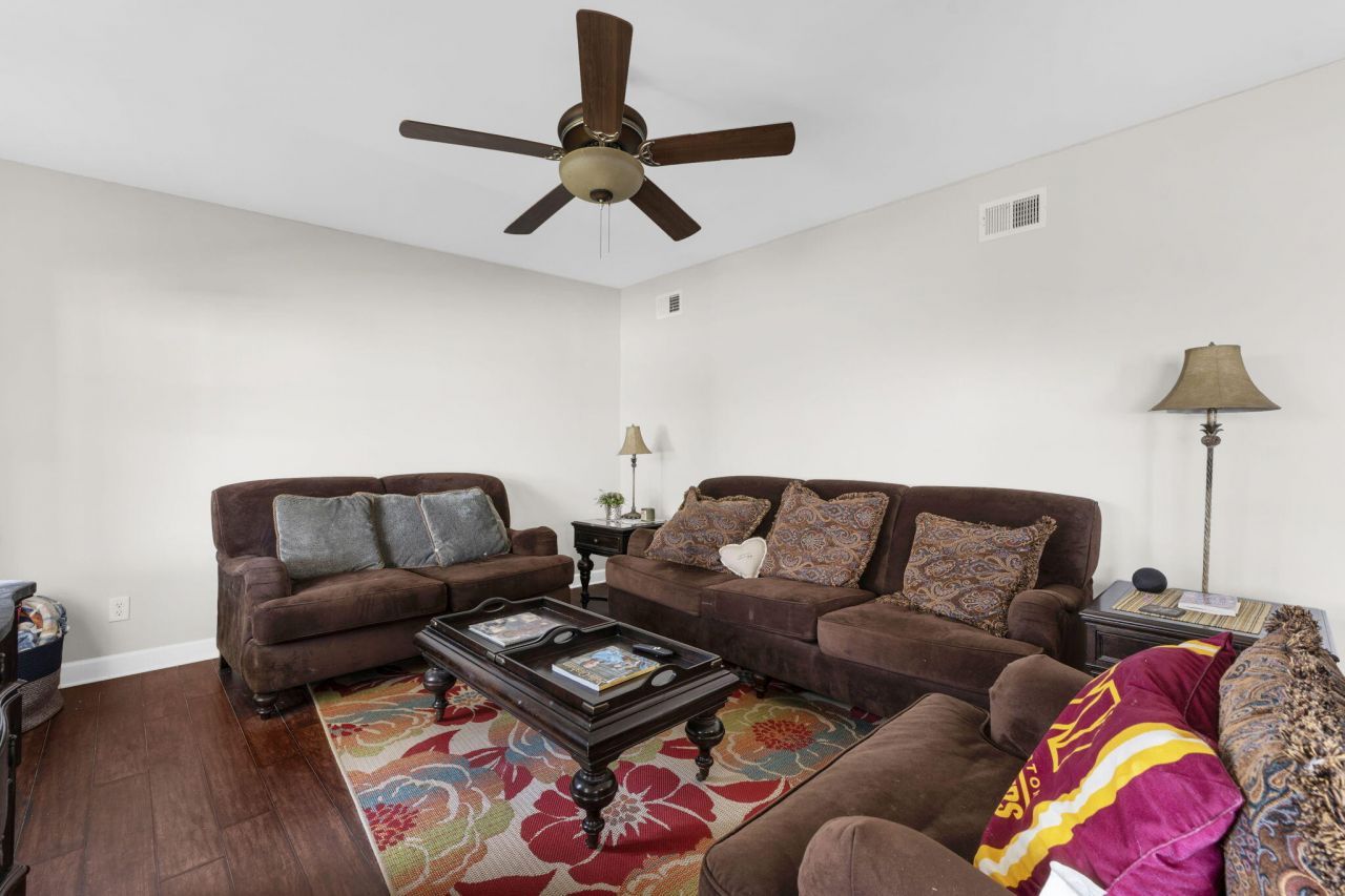 411 Indian Drive Photo 22