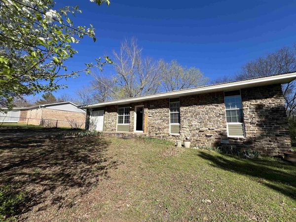 410 Downey Drive, Mountain View, AR 72560