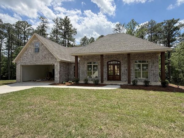 57 Everglades, Hattiesburg, MS 39402