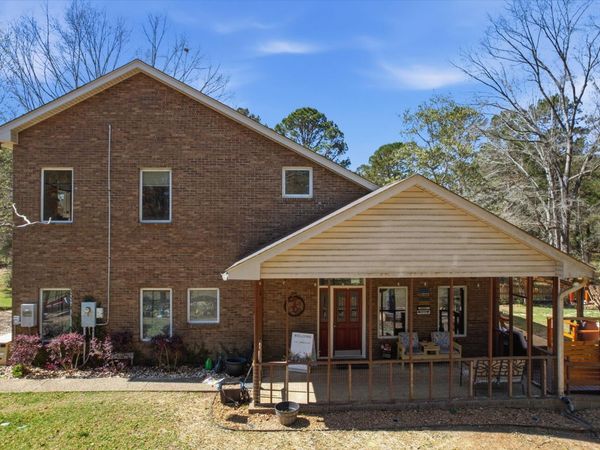 1137 Frances St., Hattiesburg, MS 39402