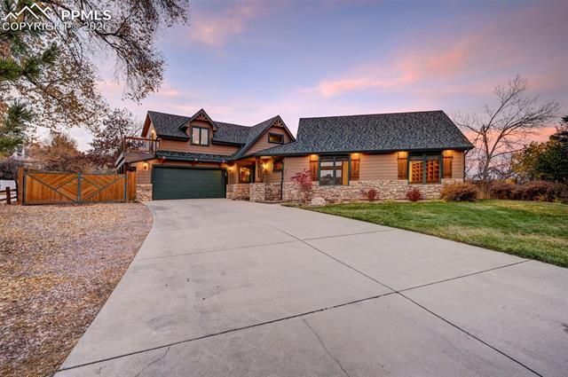 202 Rockledge Court, Manitou Springs, CO 80829 Main Photo
