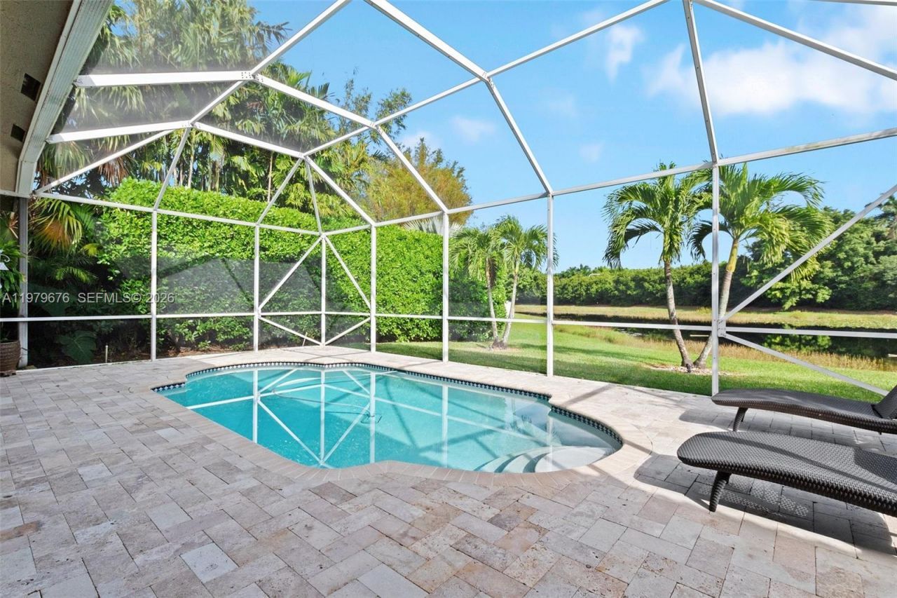 1533 Cardinal Way , Weston, FL 33327 Photo