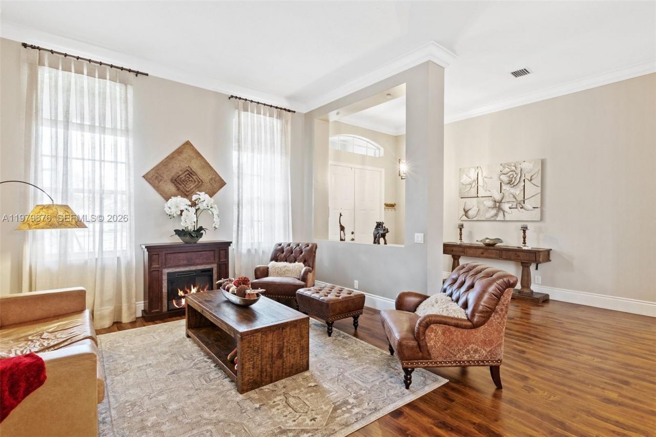 1533 Cardinal Way , Weston, FL 33327 Photo