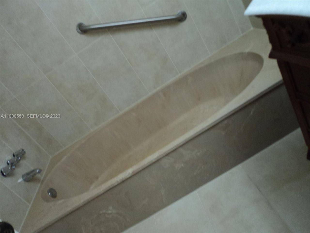 1301 NE 7th St, Unit 511, Hallandale Beach, FL 33009 Photo