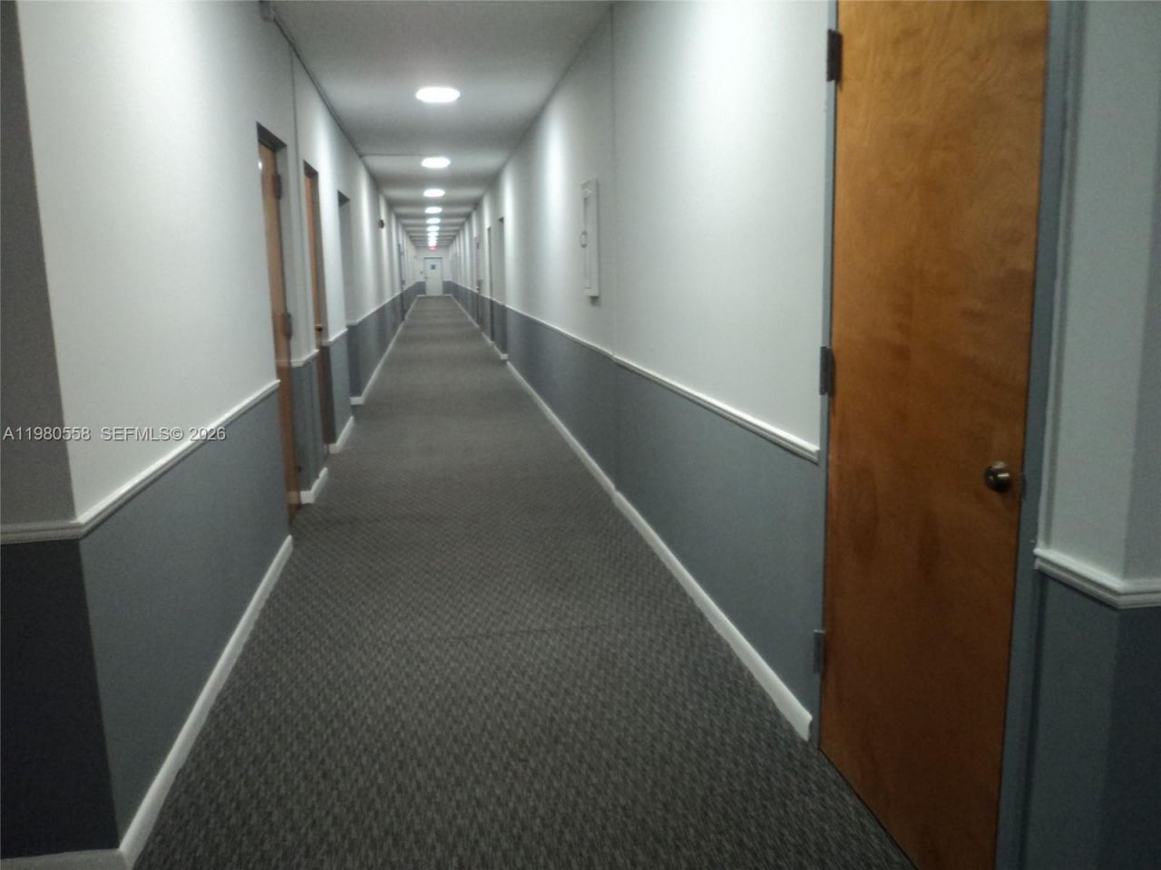 1301 NE 7th St, Unit 511, Hallandale Beach, FL 33009 Photo