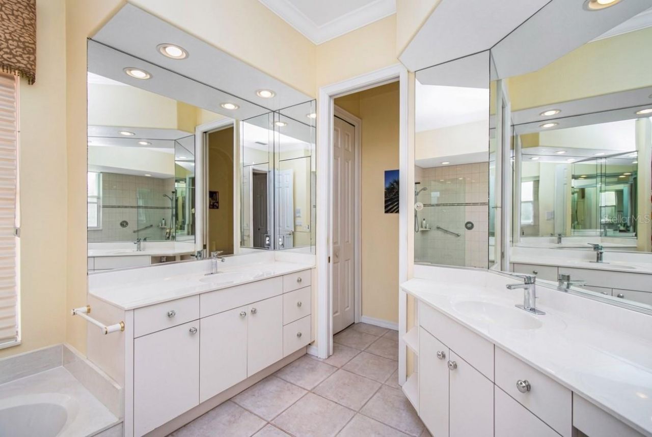 7302 Eaton Court, University Park, FL 34201 Photo