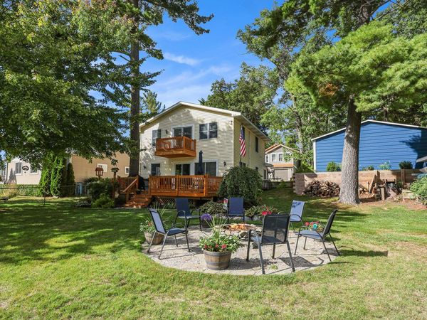 6271 10th Street, Twin Lake, MI 49457