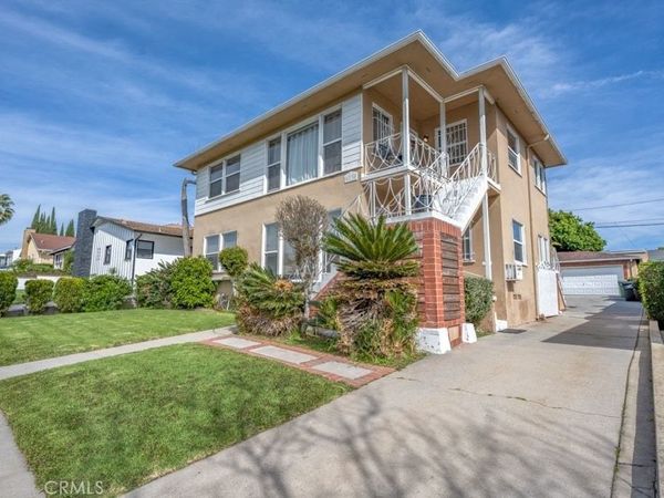 6228 S Fairfax Avenue, Ladera Heights, CA 90056