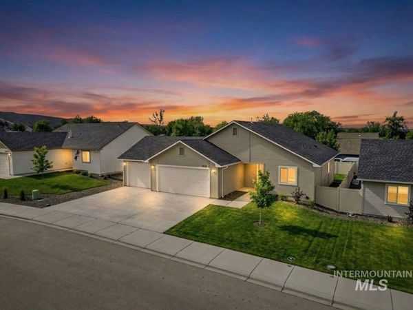1611 Regency Way, Emmett, ID 83617