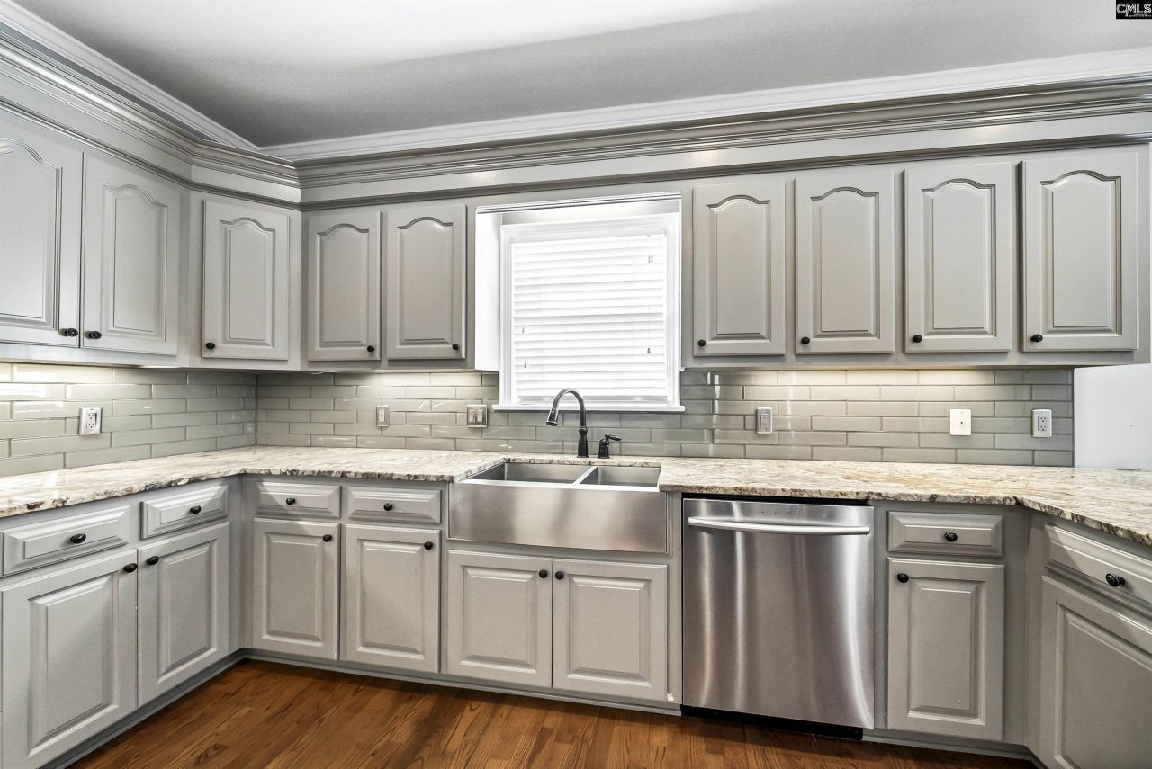 104 Inverness Drive  Photo 13