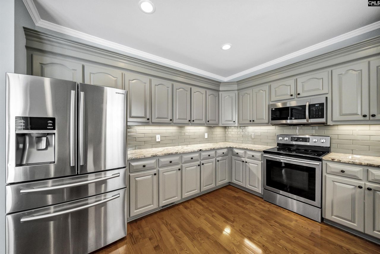 104 Inverness Drive  Photo 14