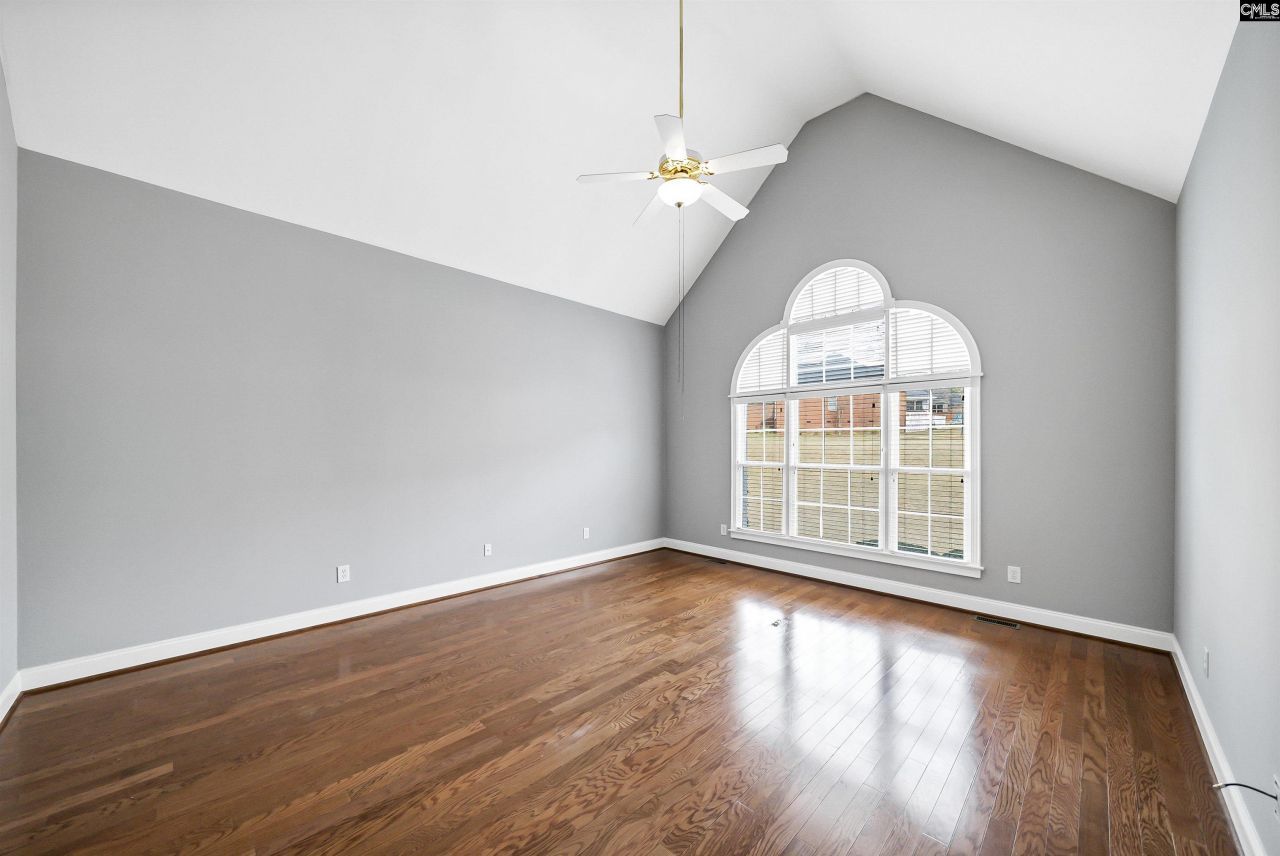 104 Inverness Drive  Photo 16