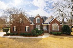 104 Inverness Drive  photo 4