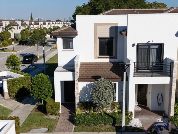 21089 NE 8th Ave , Unit 21089, Miami, FL 33179