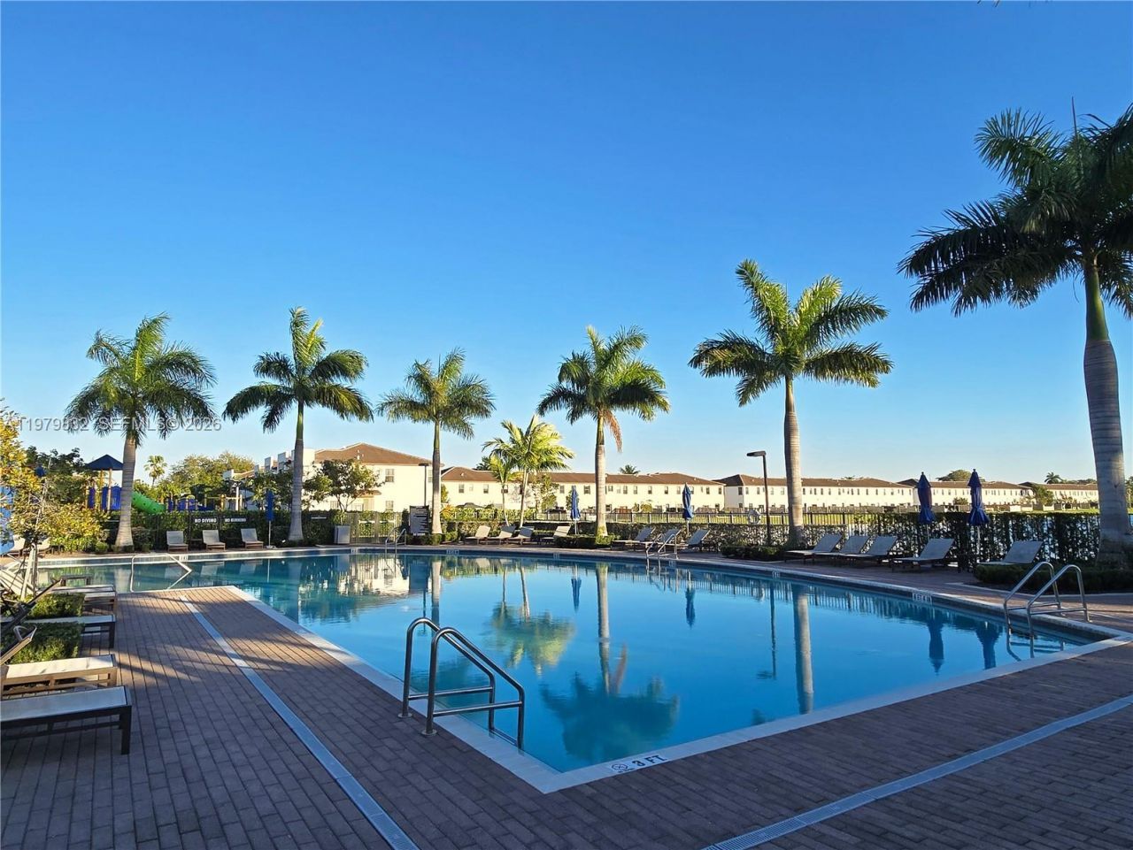 21089 NE 8th Ave, Miami, FL 33179 Photo