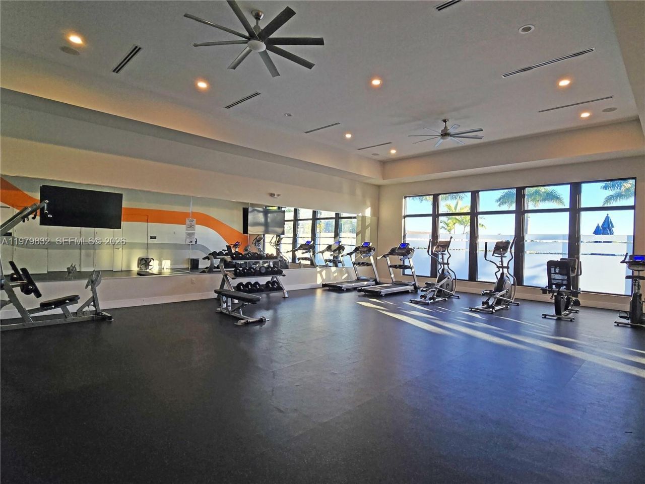 21089 NE 8th Ave, Miami, FL 33179 Photo