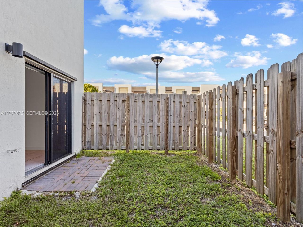 21089 NE 8th Ave, Miami, FL 33179 Photo