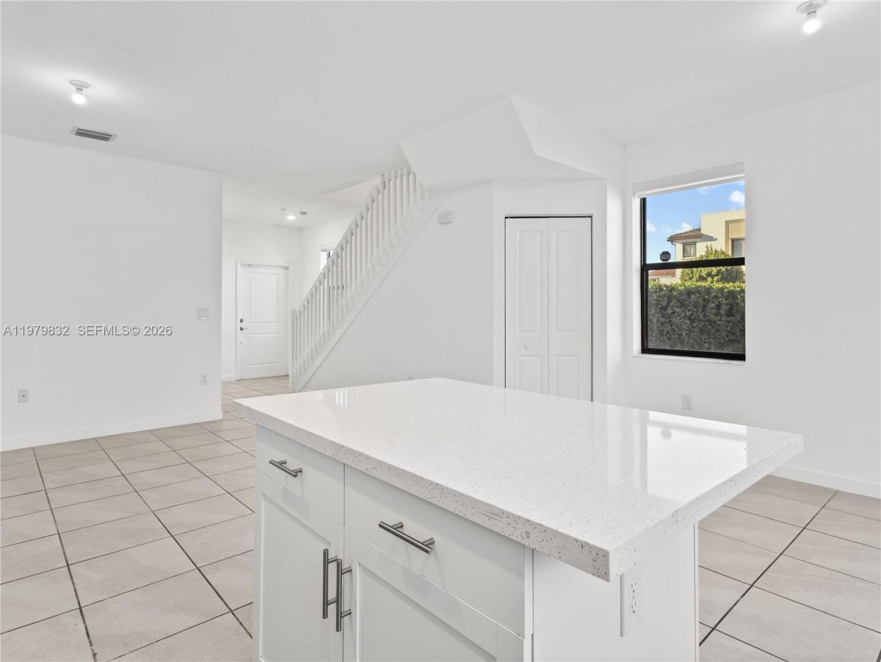 21089 NE 8th Ave, Miami, FL 33179 Photo