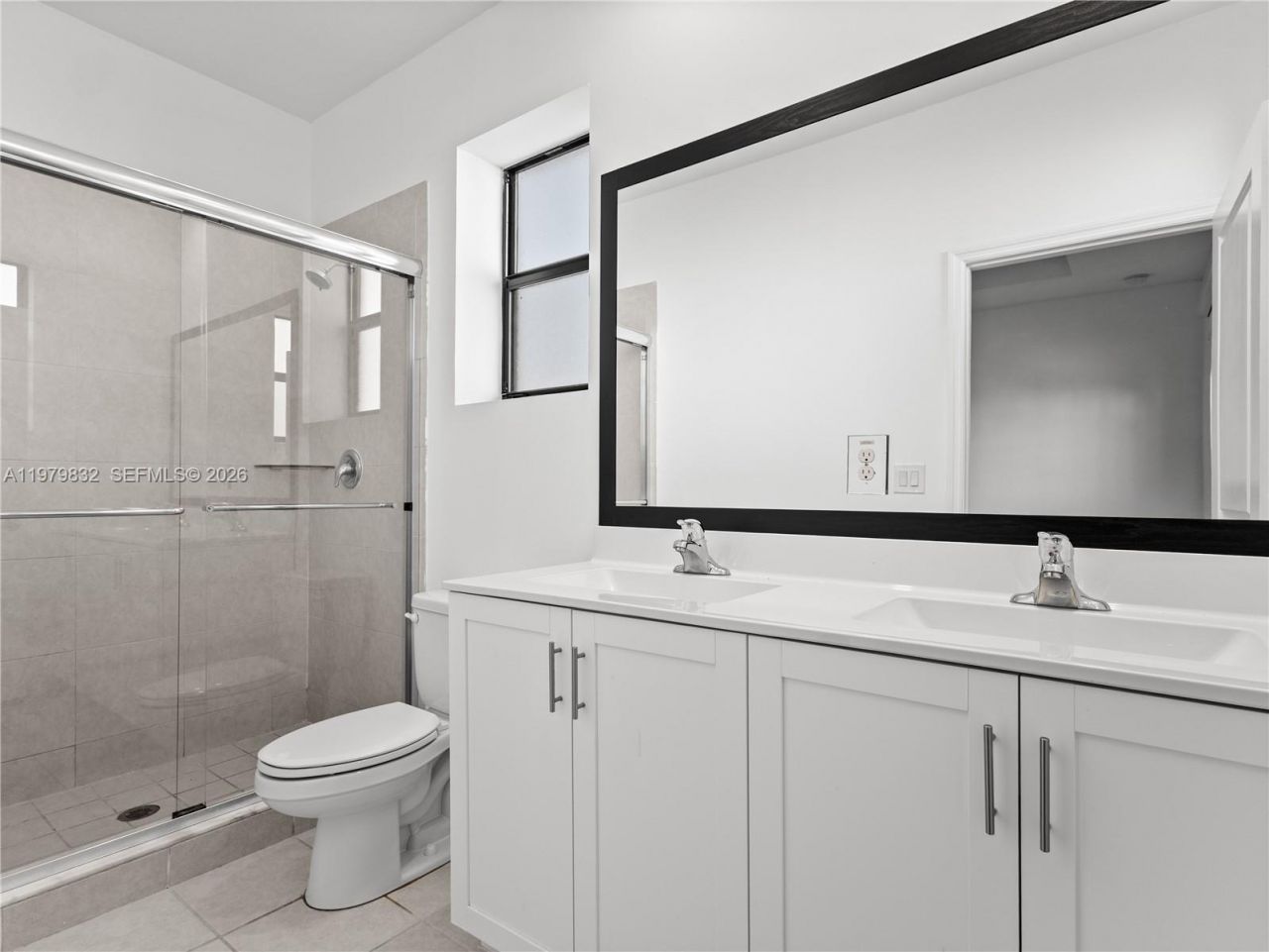 21089 NE 8th Ave, Miami, FL 33179 Photo