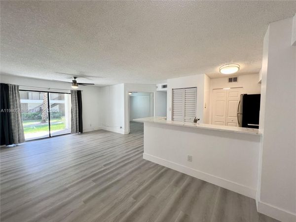 640 S Park Rd, Unit 12-4, Hollywood, FL 33021