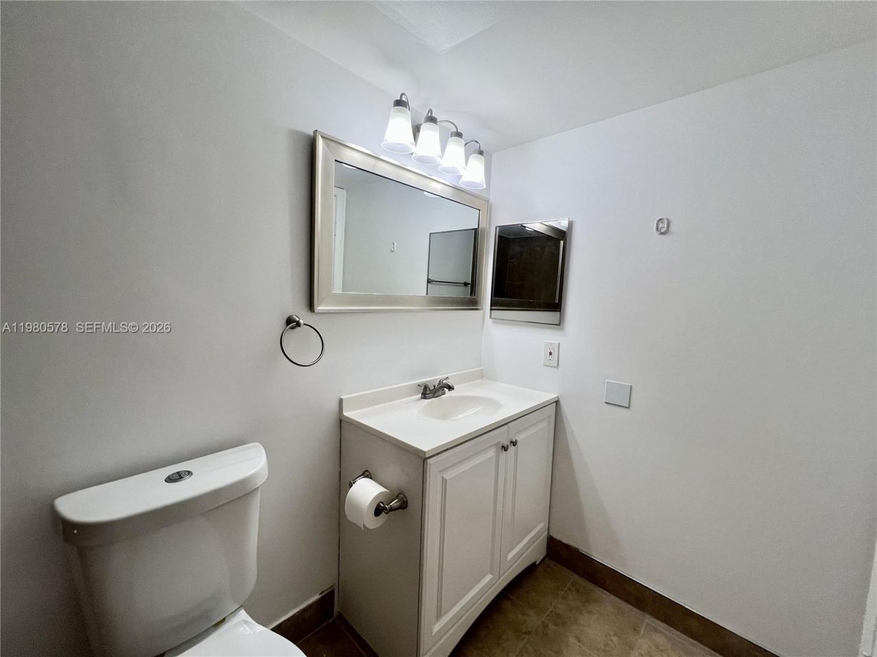 640 S Park Rd, Unit 12-4, Hollywood, FL 33021 Photo
